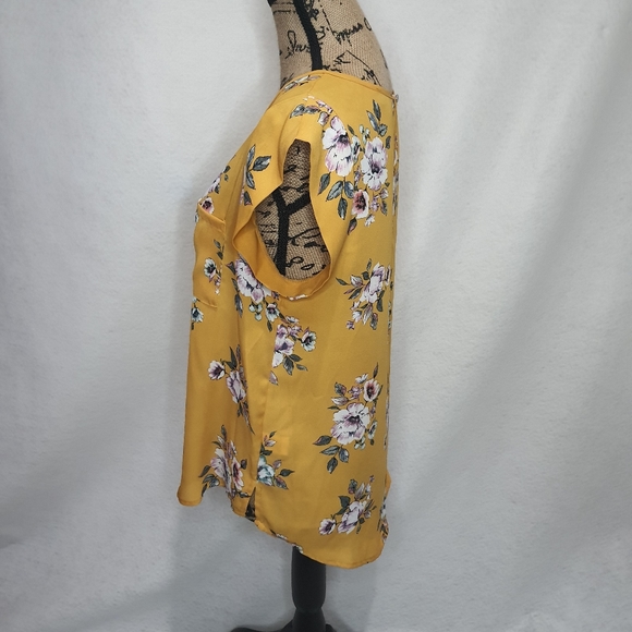 Alice Blue Honey Floral Medium Blouse - Picture 2 of 6